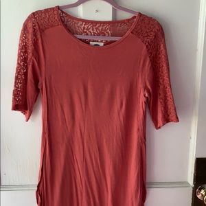 ⭐️⭐️Quarter sleeve shirt